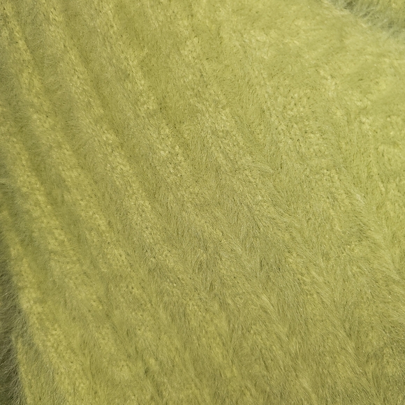 Better Be Neon Green Cropped Cardigan - Picture 5 of 9